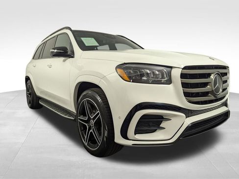 Used 2025 Mercedes-Benz GLS 450 4MATIC image 57