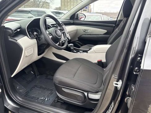 Certified 2023 Hyundai Tucson SE image 19