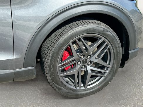 New 2026 Ford Explorer ST-Line w/ ST-Line Street Pack RWD image 20