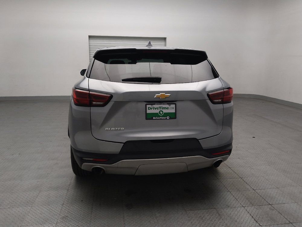 Used 2025 Chevrolet Blazer LT FWD image 6