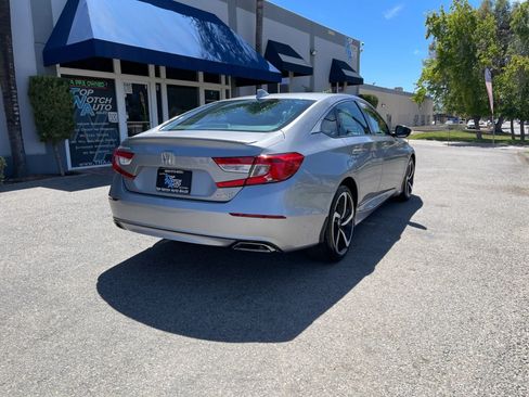 Used 2019 Honda Accord Sport image 5