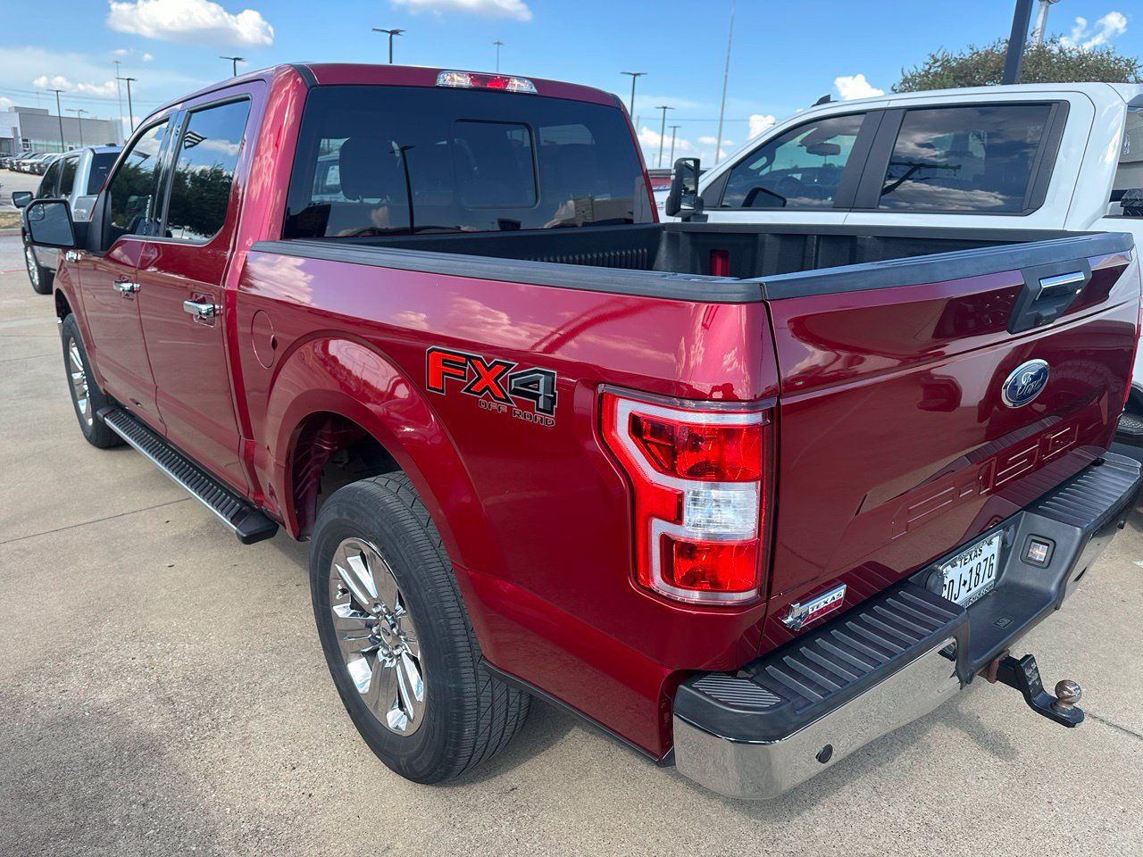 Used 2018 Ford F150 XLT w/ Equipment Group 302A Luxury AWD/4WD image 7