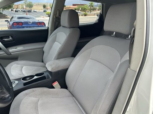 Used 2009 Nissan Rogue SL w/ Premium Pkg FWD image 21