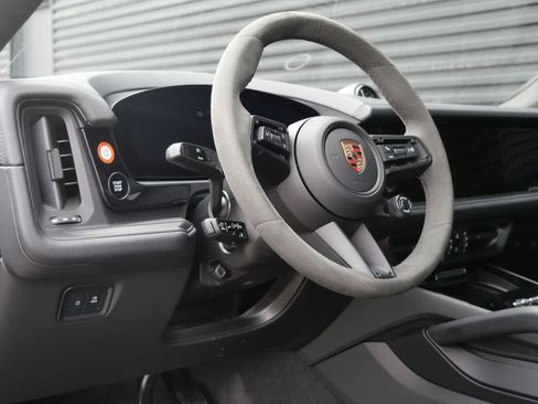 Certified 2026 Porsche Cayenne GTS image 4