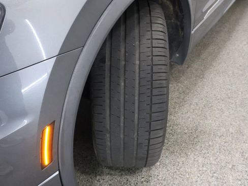 Used 2020 Volkswagen Tiguan SEL Premium R-Line w/ 3rd Row Seat Package image 4