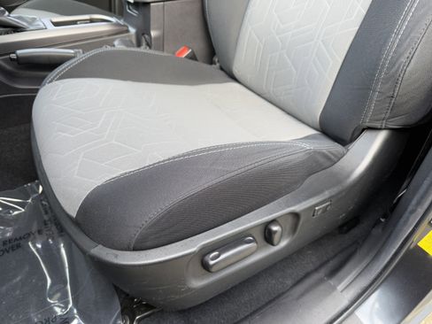 Certified 2023 Toyota Tacoma TRD Off-Road image 13