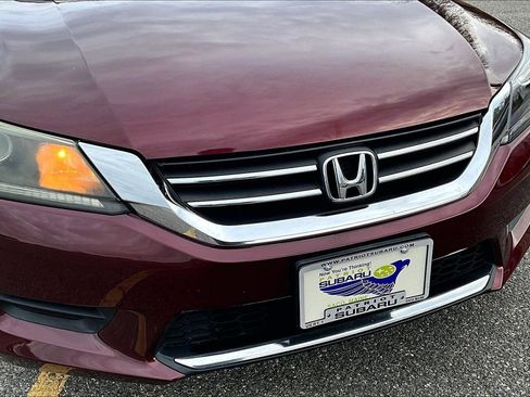 Used 2015 Honda Accord LX image 31