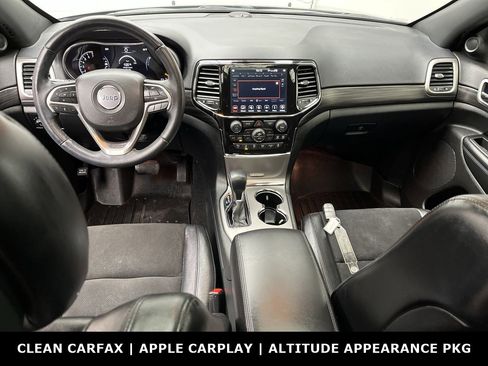 Used 2022 Jeep Grand Cherokee Laredo X AWD/4WD image 4