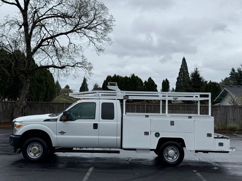 Used 2015 Ford F350 XL w/ Power Equipment Group image 2