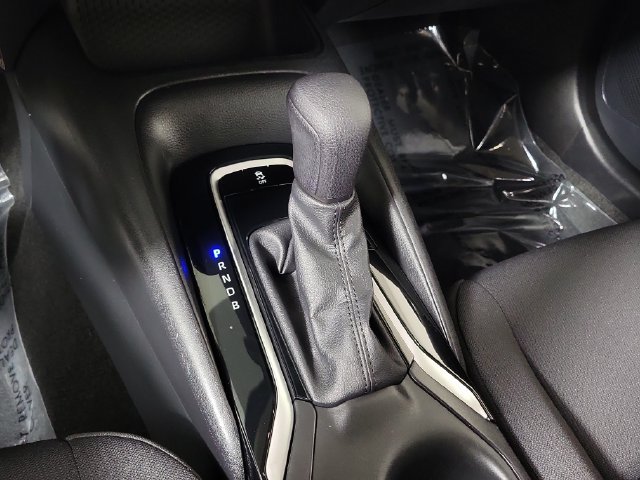 Used 2024 Toyota Corolla LE FWD image 30
