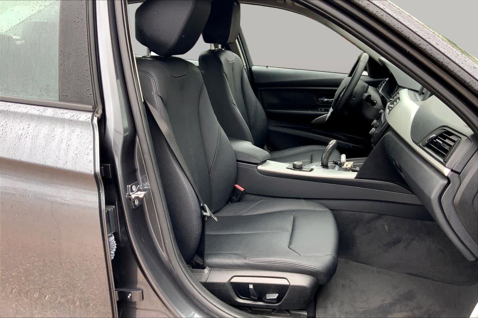 Used 2012 BMW 328i Sedan RWD image 9