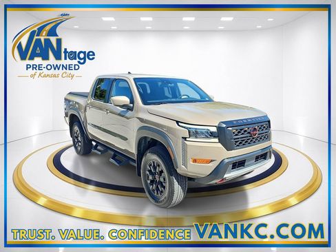 Used 2022 Nissan Frontier PRO-4X w/ Off-Road Protection Package AWD/4WD image 3