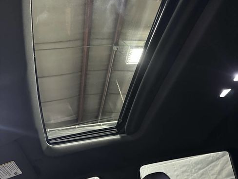 Used 2020 GMC Sierra 1500 AT4 w/ AT4 Premium Package image 23