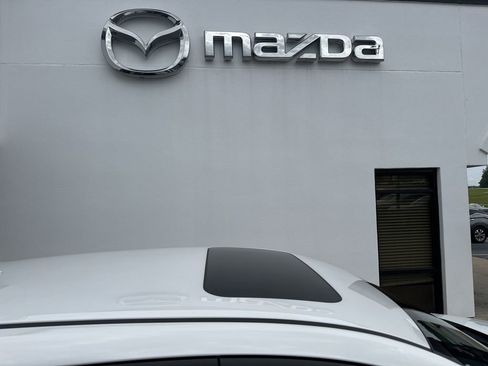 New 2025 MAZDA CX-5 Carbon Edition image 17