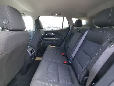 Used 2024 GMC Terrain SLE AWD/4WD image 15
