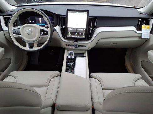 New 2026 Volvo XC60 T8 Ultra w/ Protection Package Premier AWD/4WD image 12