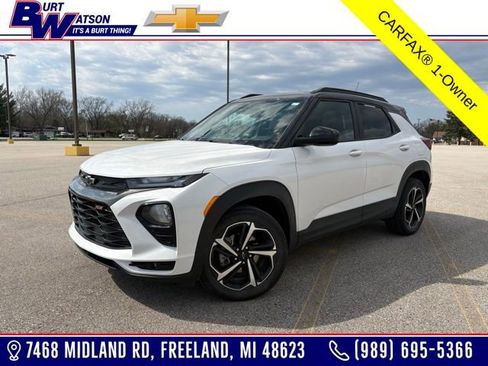 Used 2023 Chevrolet TrailBlazer RS w/ Sun and Liftgate Package image 1