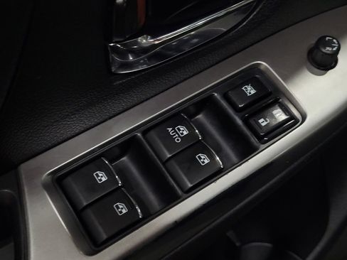 Used 2015 Subaru Crosstrek Touring image 27