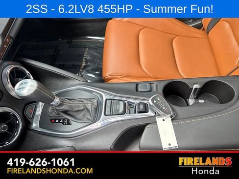 Used 2017 Chevrolet Camaro SS RWD image 26