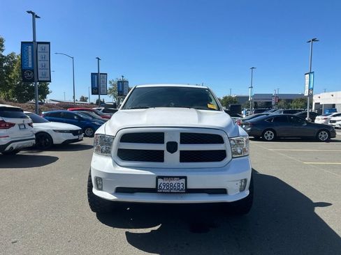 Used 2018 RAM 1500 Express w/ Express Value Package RWD image 1