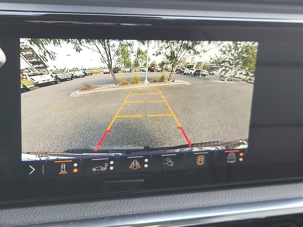 New 2025 GMC Sierra 2500 Denali w/ Denali Reserve Package AWD/4WD image 32