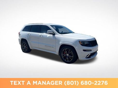 Used 2015 Jeep Grand Cherokee SRT w/ Luxury Group II AWD/4WD image 7