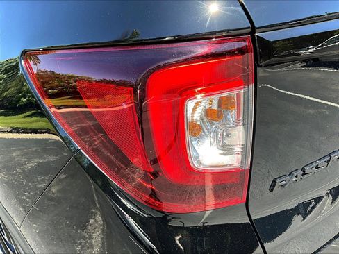 Used 2024 Honda Passport Black Edition image 23