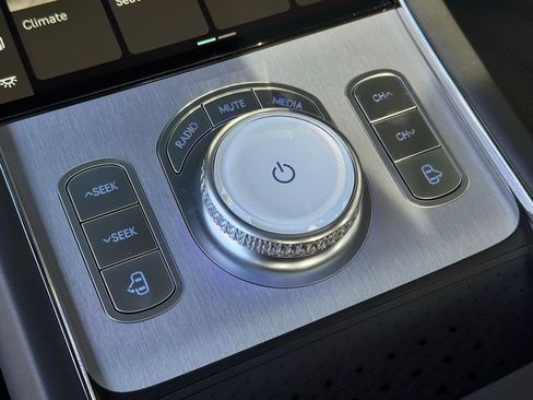 New 2026 Genesis G90 3.5T image 37