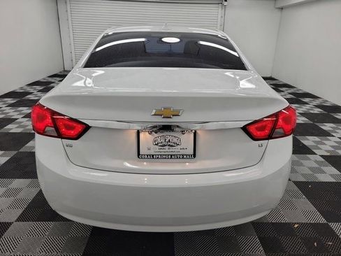 Used 2019 Chevrolet Impala LT FWD image 5