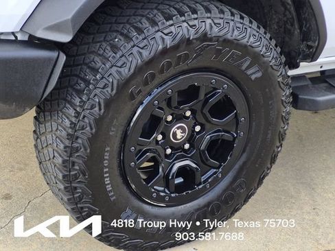 Used 2024 Ford Bronco Wildtrak AWD/4WD image 7