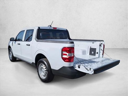 New 2025 Ford Maverick XL w/ Equipment Group 102A image 9