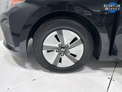Used 2018 Hyundai Ioniq Blue image 4