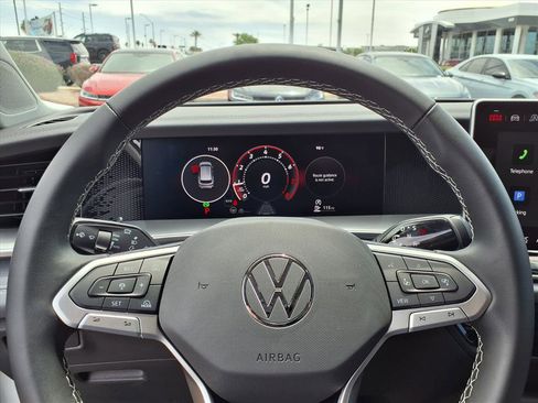 New 2026 Volkswagen Tiguan SE image 14