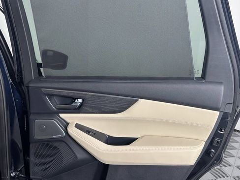 Certified 2025 Acura MDX w/ Advance Package image 30