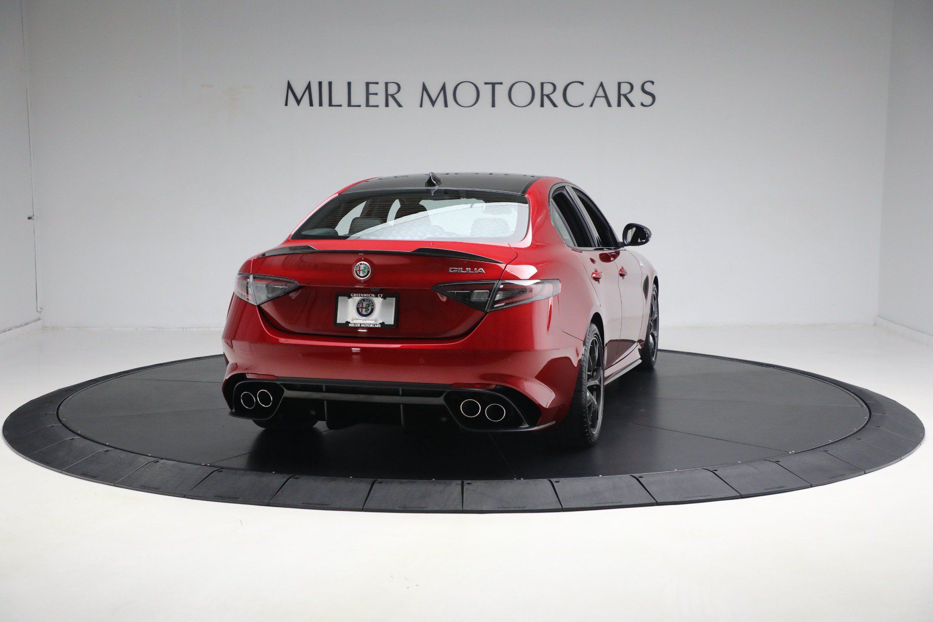 Used 2024 Alfa Romeo Giulia Quadrifoglio w/ Active Assist Plus Package RWD image 10