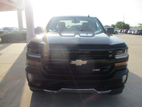 Used 2017 Chevrolet Silverado 1500 LT w/ All Star Edition AWD/4WD image 13