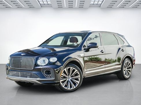 Used 2023 Bentley Bentayga Extended Wheelbase AWD/4WD image 1