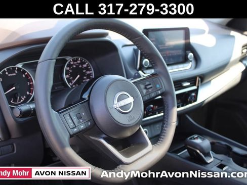 Used 2023 Nissan Rogue SV w/ SV Premium Package AWD/4WD image 19