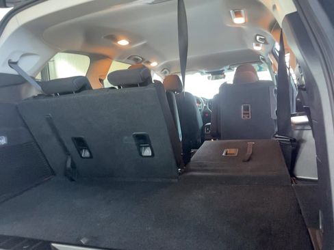 Used 2024 Subaru Ascent Premium w/ Convenience Package image 24