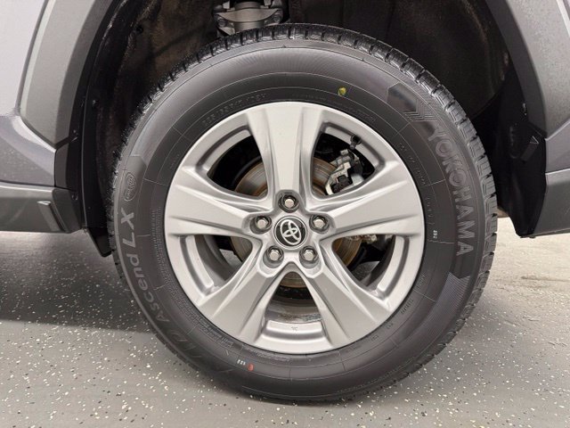 Certified 2025 Toyota RAV4 XLE AWD/4WD image 20
