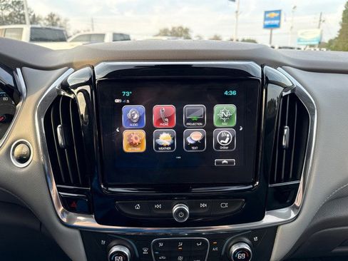 Used 2018 Chevrolet Traverse Premier w/ Driver Confidence II Package image 24