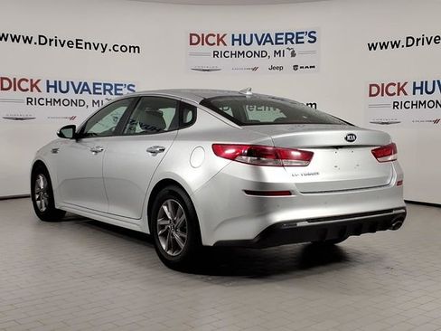 Used 2020 Kia Optima LX FWD image 6