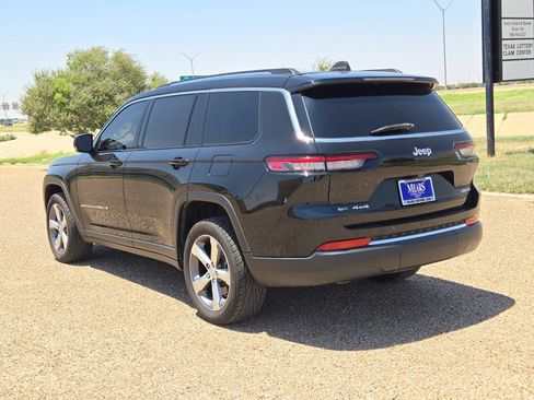 Used 2021 Jeep Grand Cherokee L Limited AWD/4WD image 3