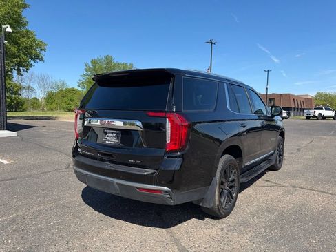 Used 2023 GMC Yukon SLT w/ SLT Premium Package AWD/4WD image 5