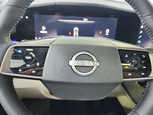 Certified 2025 Nissan Murano SL AWD/4WD image 14