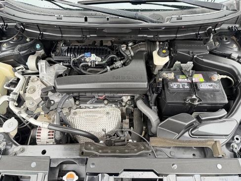 Used 2014 Nissan Rogue S image 13