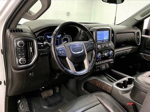 Used 2022 GMC Sierra 3500 Denali w/ Denali Ultimate Package image 13