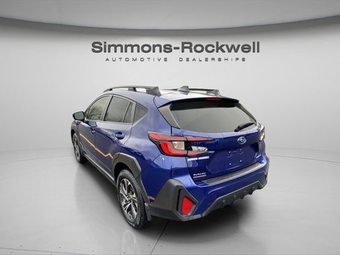 Used 2024 Subaru Crosstrek 2.0i Premium image 7