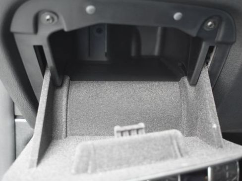 Used 2021 BMW M4 Coupe w/ Executive Package image 22