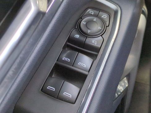 Used 2022 Chevrolet Silverado 1500 High Country image 22